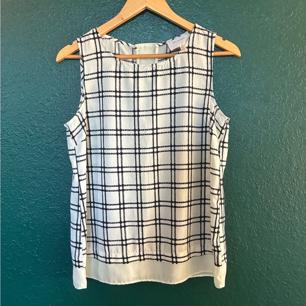 Skies Are Blue Black and White Plaid Tank Top